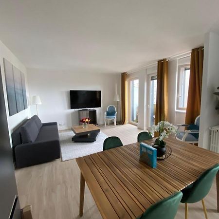 Grand Appartement Courbevoie Paris Esterno foto
