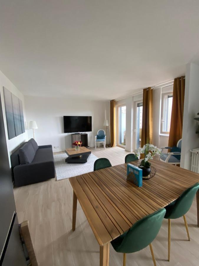 Grand Appartement Courbevoie Paris Esterno foto