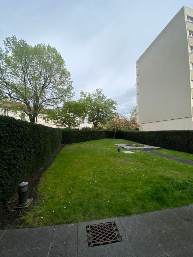 Grand Appartement Courbevoie Paris Esterno foto
