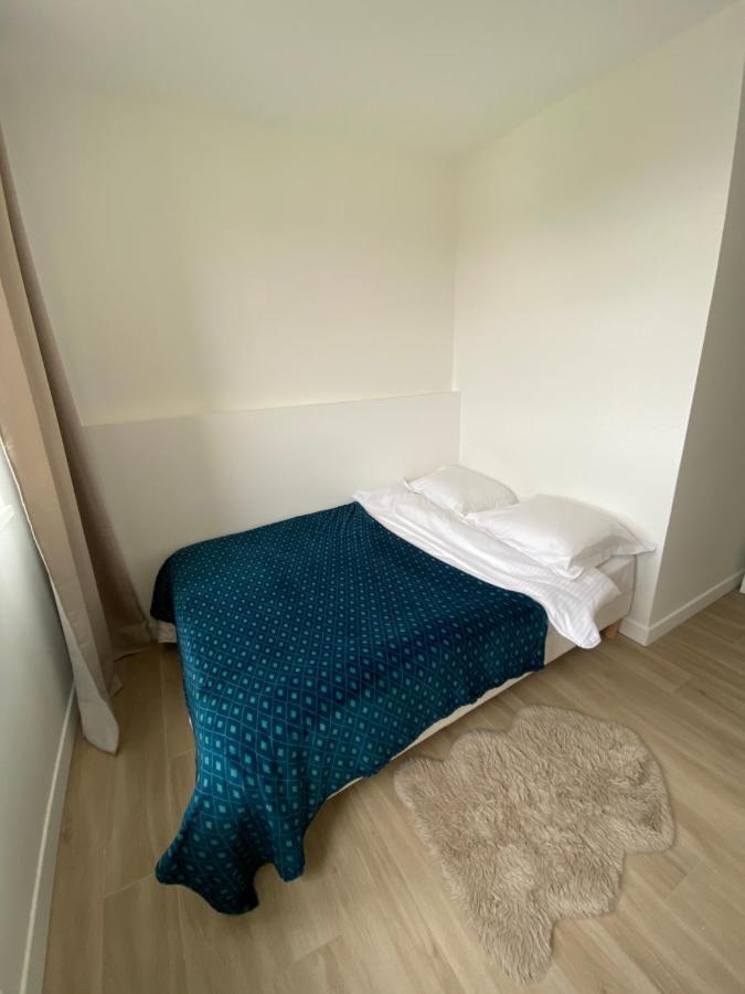 Grand Appartement Courbevoie Paris Esterno foto